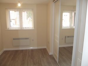 Bedroom- click for photo gallery